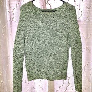 American Eagle sweater size medium